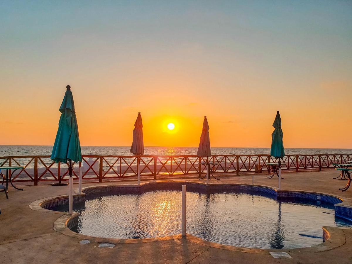 Esduma La Perla Hotel Isla Mujeres Ngoại thất bức ảnh